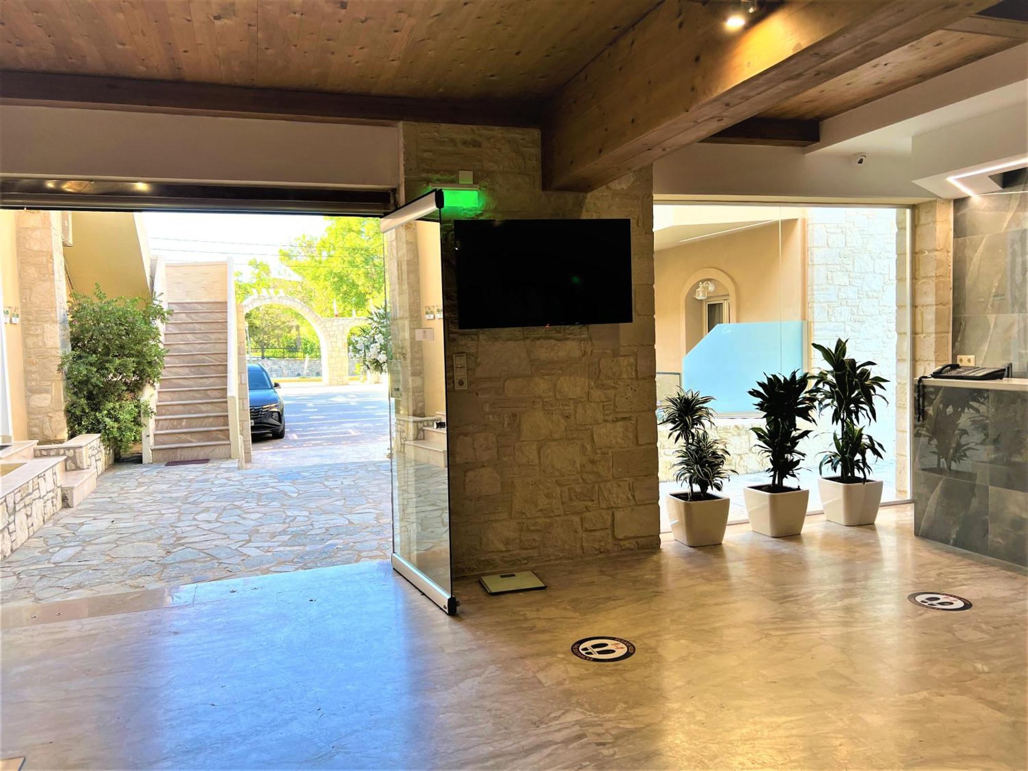 Lili Hotel Gazi المظهر الخارجي الصورة