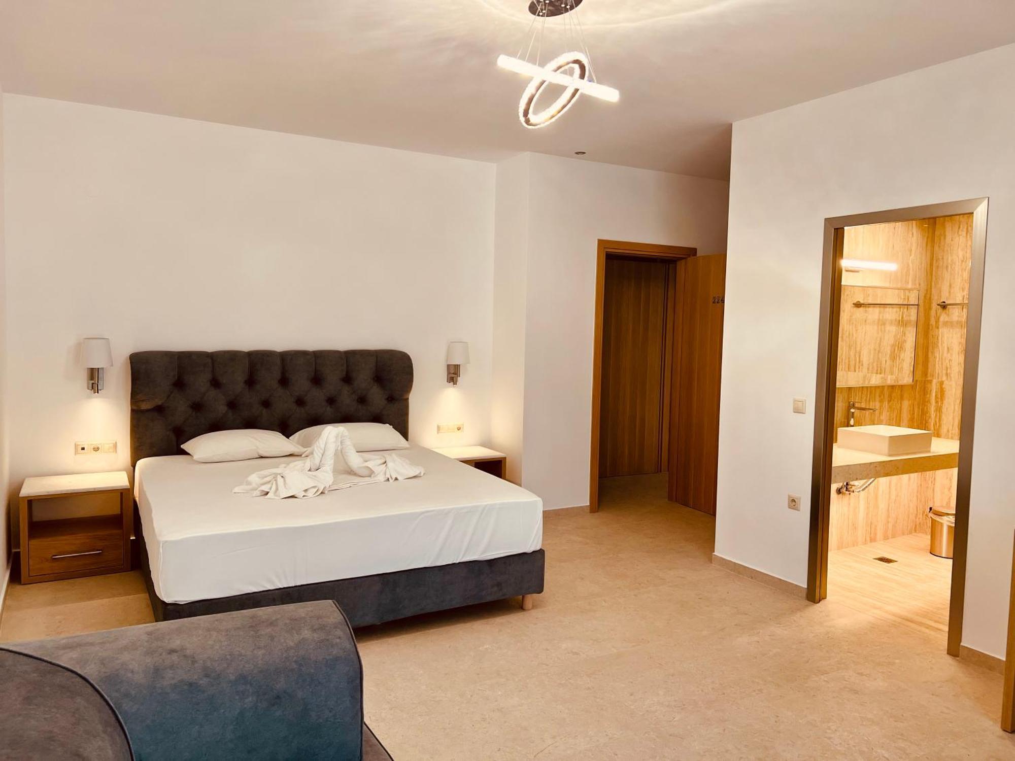 Lili Hotel Gazi المظهر الخارجي الصورة